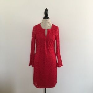 Signature By Robbie Bee Lace 3/4 Bell Sleeve Dress
